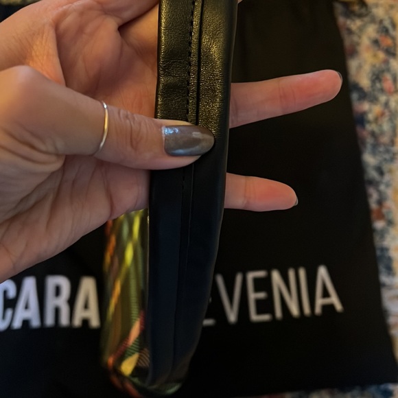 Cara Benevenia Plaid Shoulder Bag